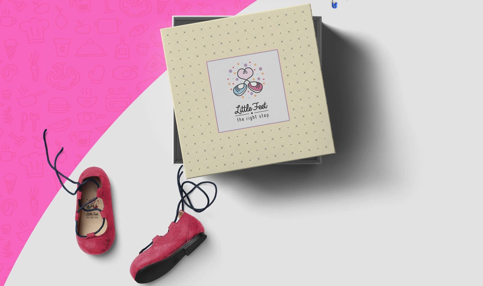 Caja de Little Feet sobre fondo rosa